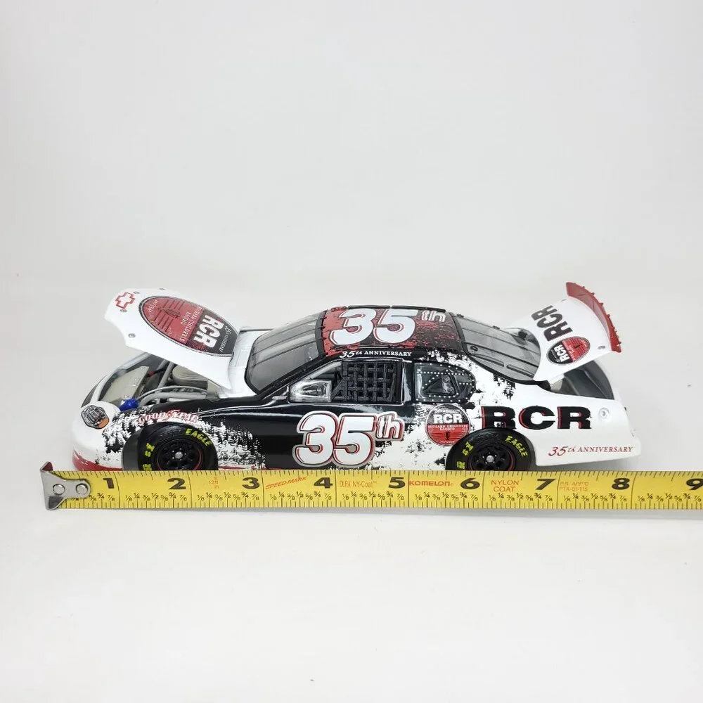 Action RCR 35th Anniversary Program Car 2004 Monte Carlo 1:24 NASCAR Die-Cast - Picture 2 of 16